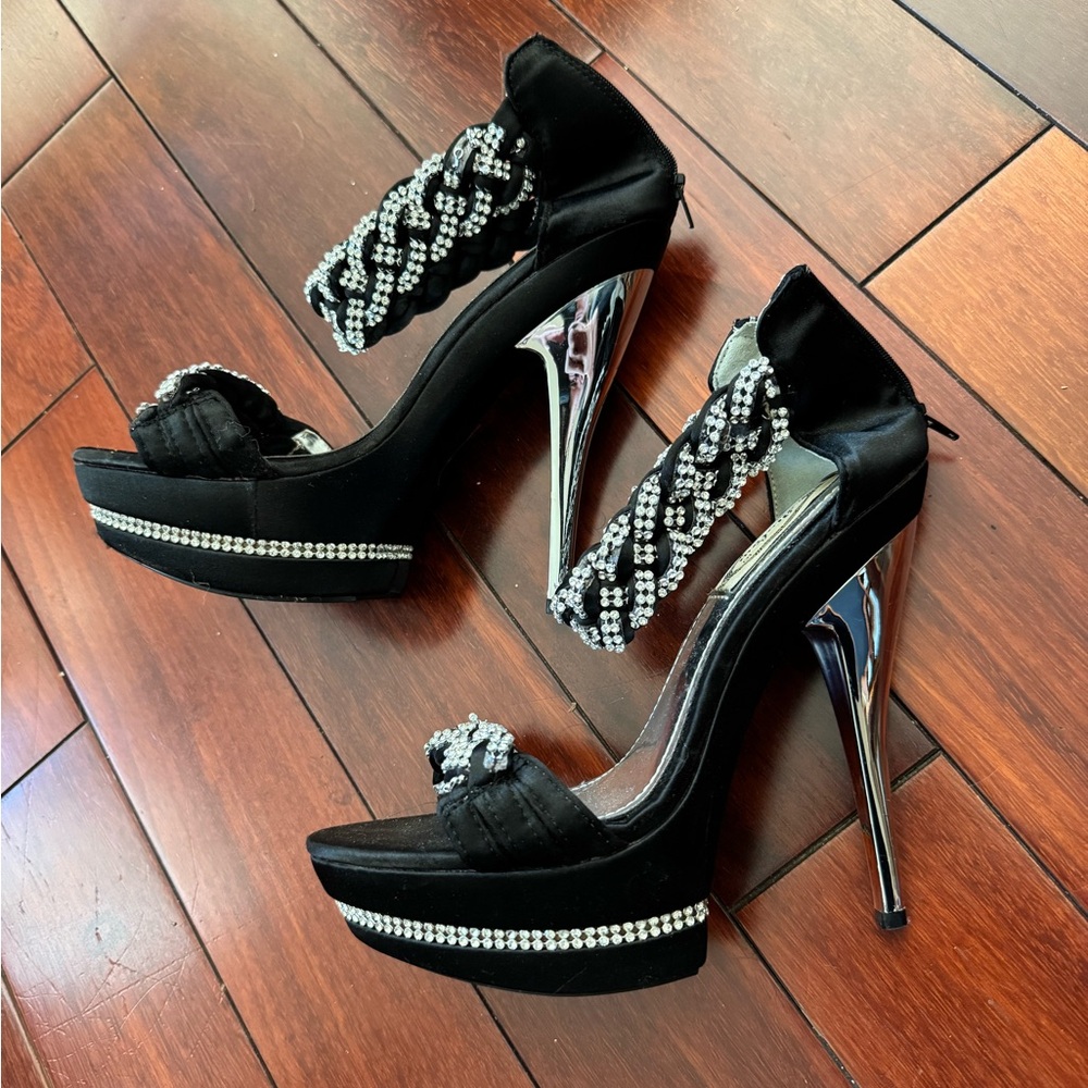 Elegant Black and Silver Women's Heels